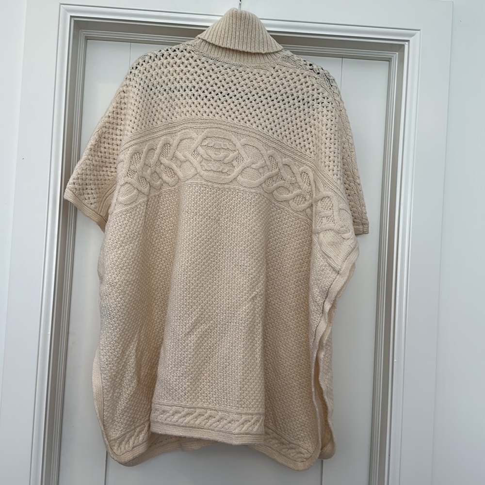 Ralph Lauren Cable Knit Poncho Cape - Picture 2 of 7